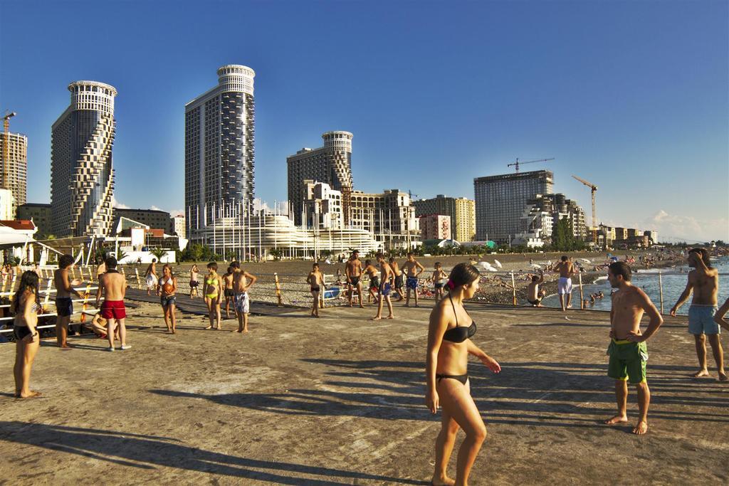 Sebi Apartment Batumi Towers ภายนอก รูปภาพ